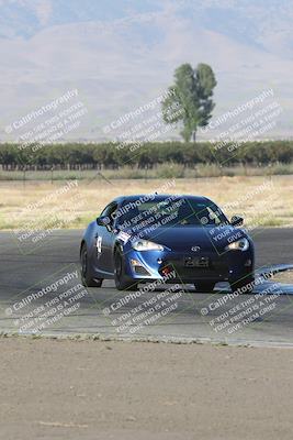 media/Sep-15-2024-Speed Ventures (Sun) [[7a54f7ed2f]]/86 Group/Session 1 (Outside Grapevine)/